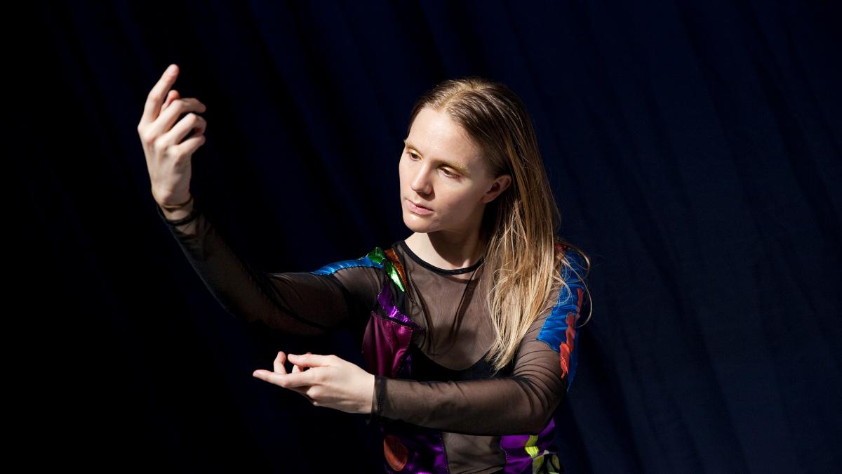 Kuva Anne Pajusesta esityksessä